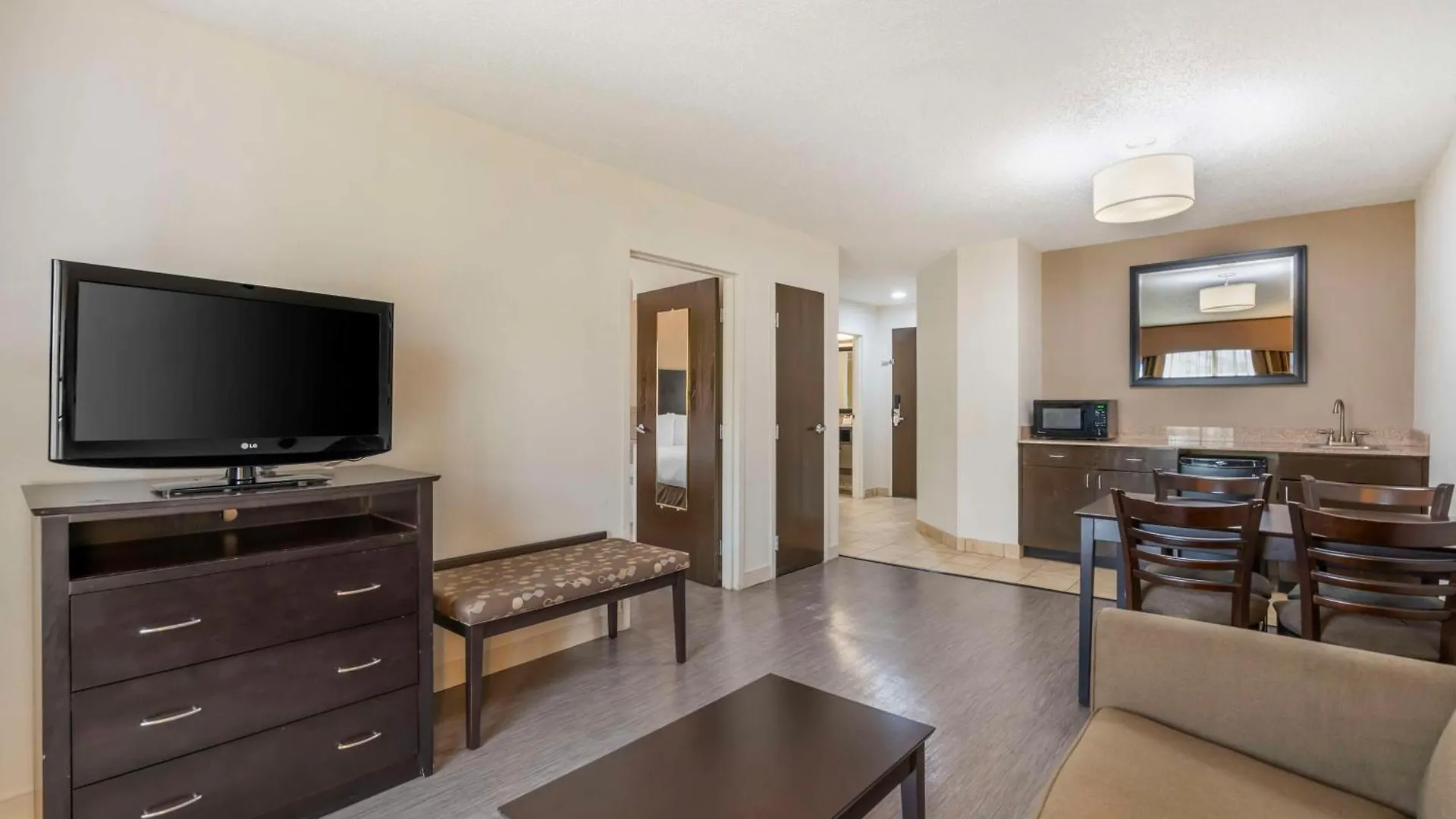 Best Western Suites Columbus