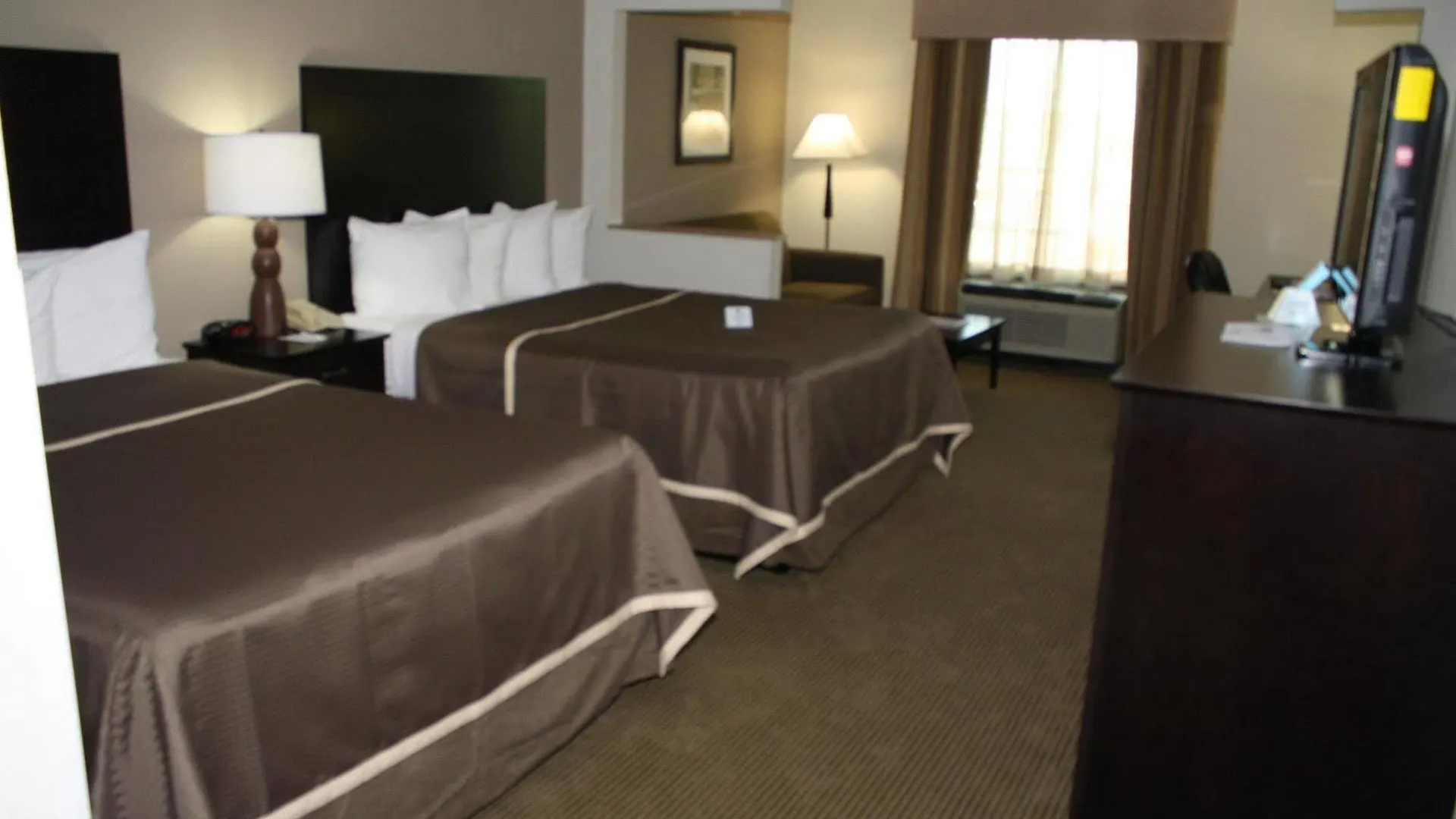 Best Western Suites Columbus Hotel